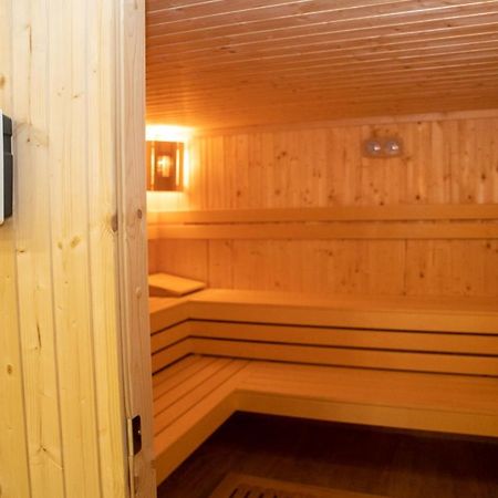 Hotel Vila Zana Gostivar Bagian luar foto