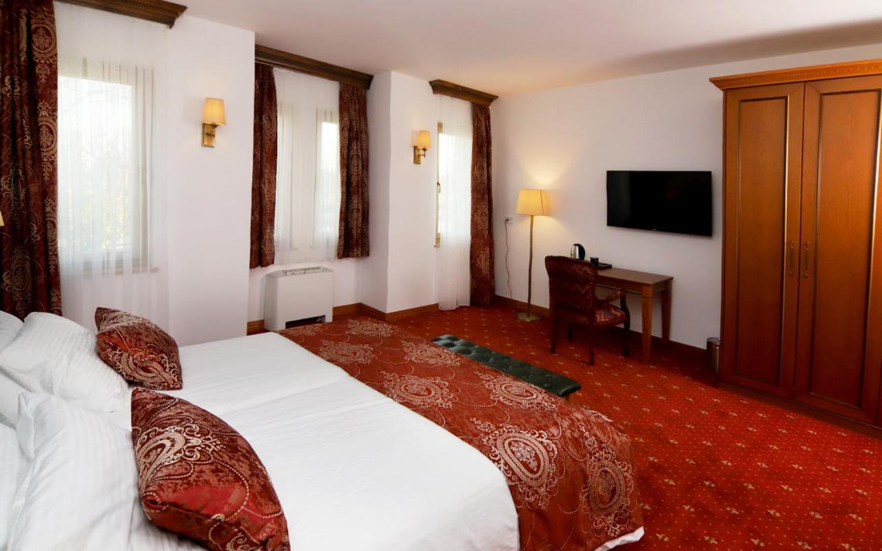 Hotel Vila Zana Gostivar Bagian luar foto